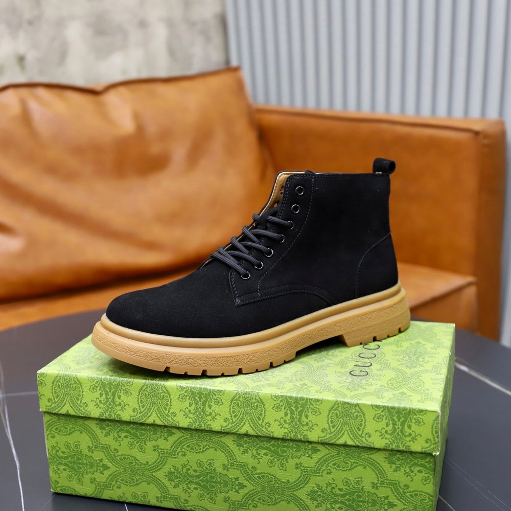 Gucci Men's Boots - Style 427329