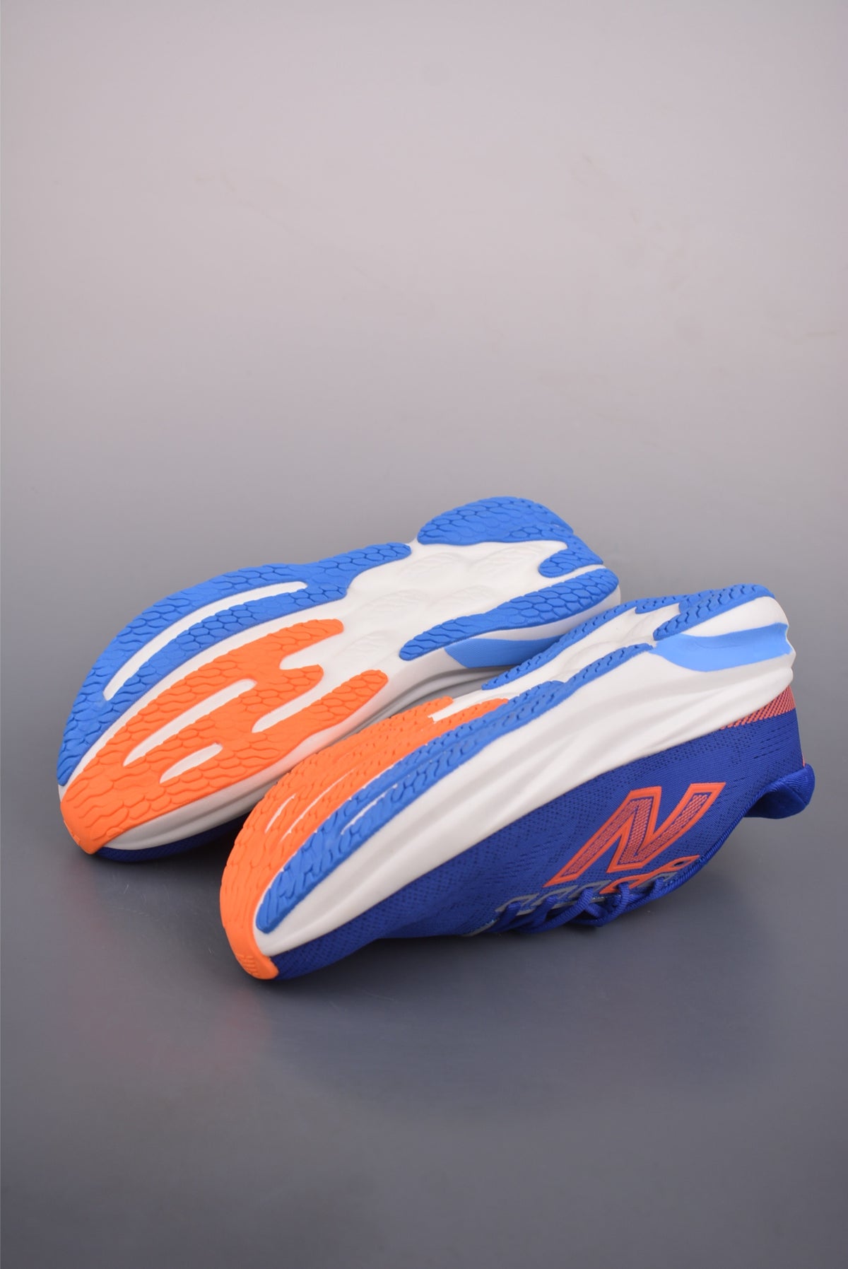 New Balance Fresh Foam - Image 3