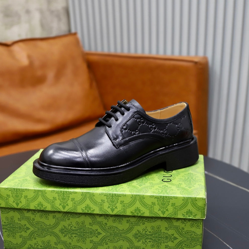 Gucci Men's Loafers - Style 427375