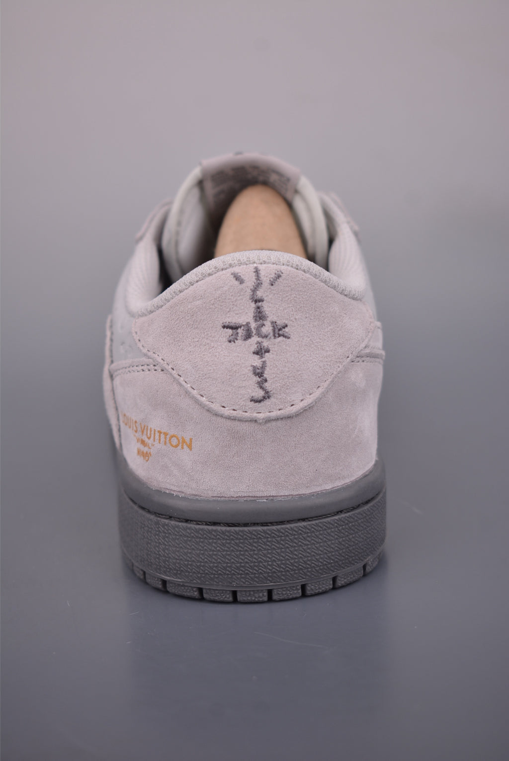 Fragment x Travis Scott x Nike Air Jordan 1 Low - Image 4