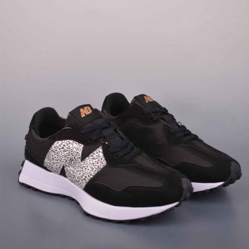 New Balance 327 - Image 1