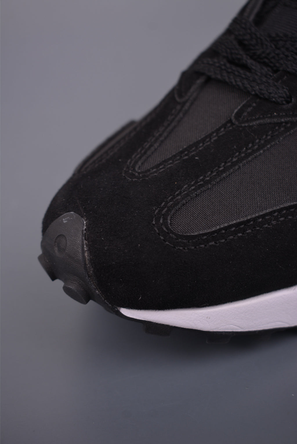 New Balance 327 - Image 6