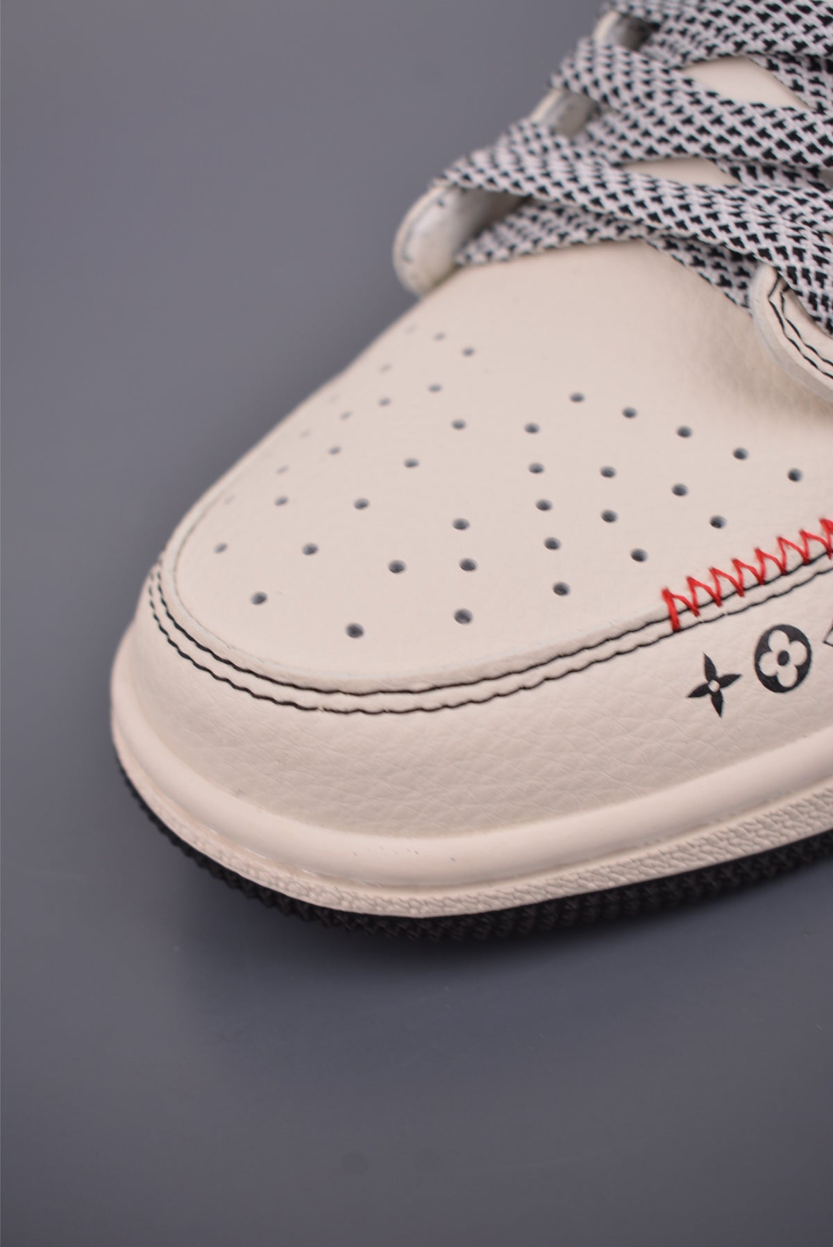 Fragment x Travis Scott x Nike Air Jordan 1 Low - Image 6