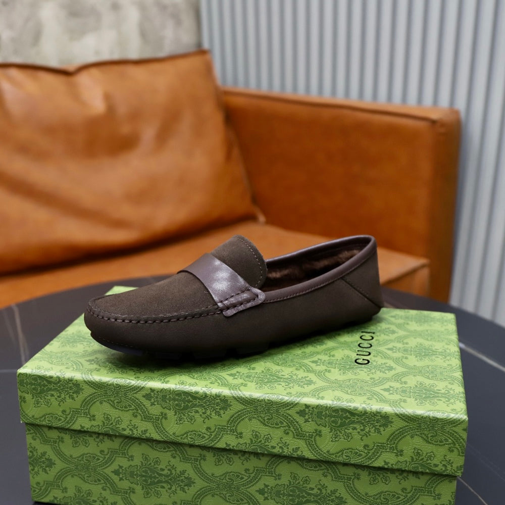 Gucci Men's Loafers - Style 427126