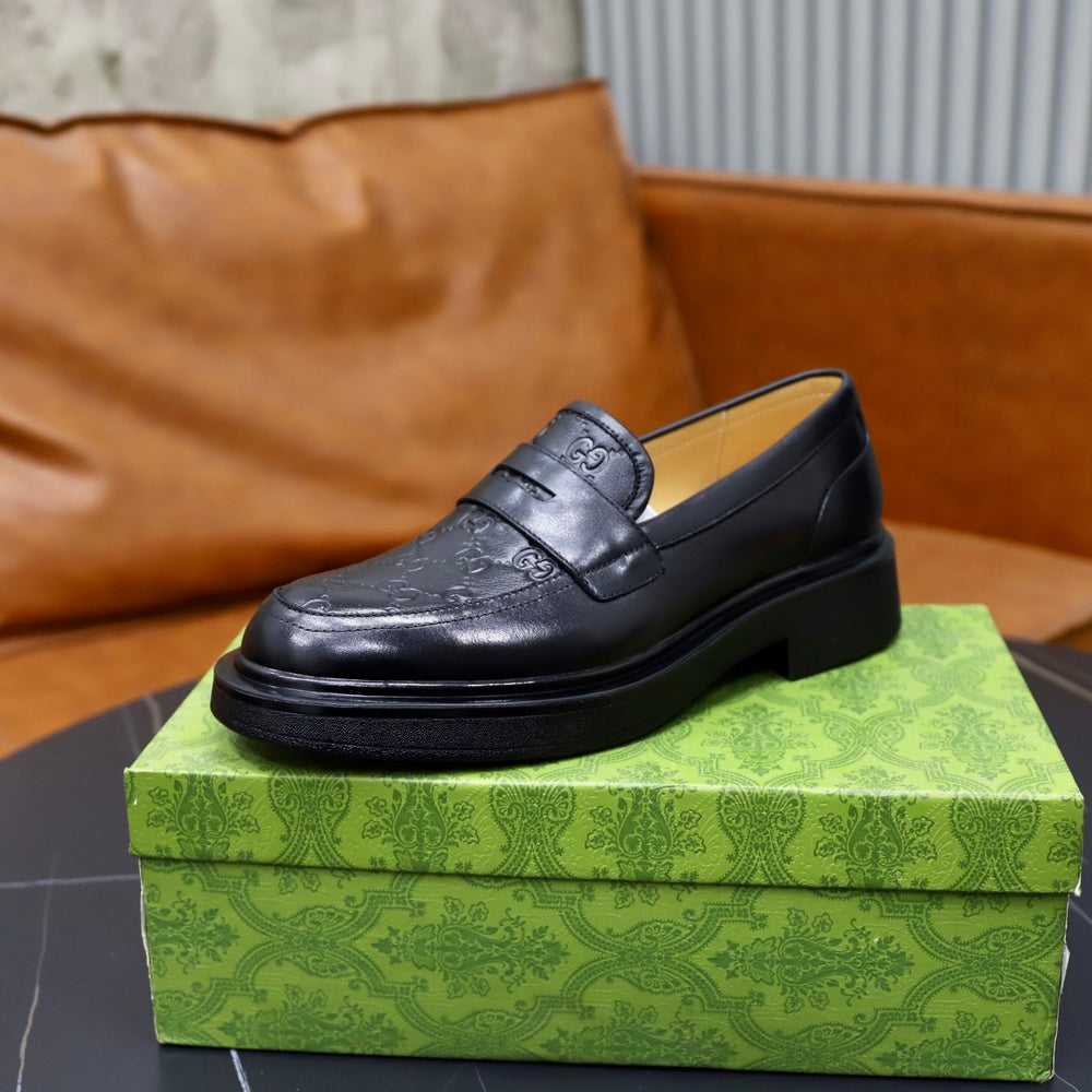 Gucci Men's Loafers - Style 427134