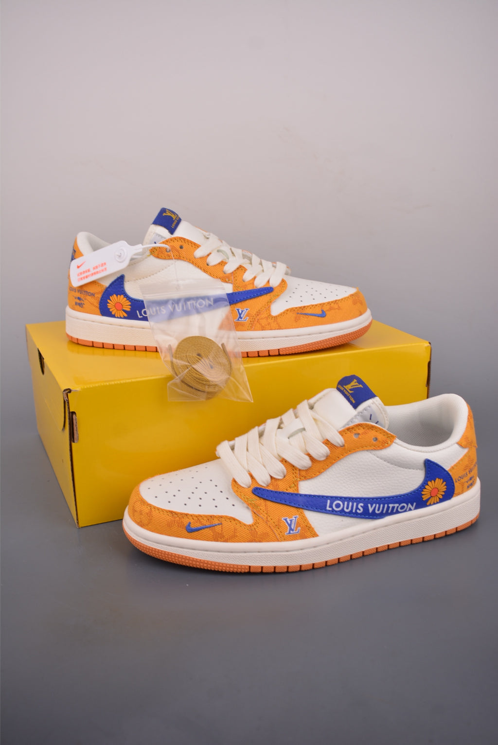 Fragment x Travis Scott x Nike Air Jordan 1 Low - Image 5