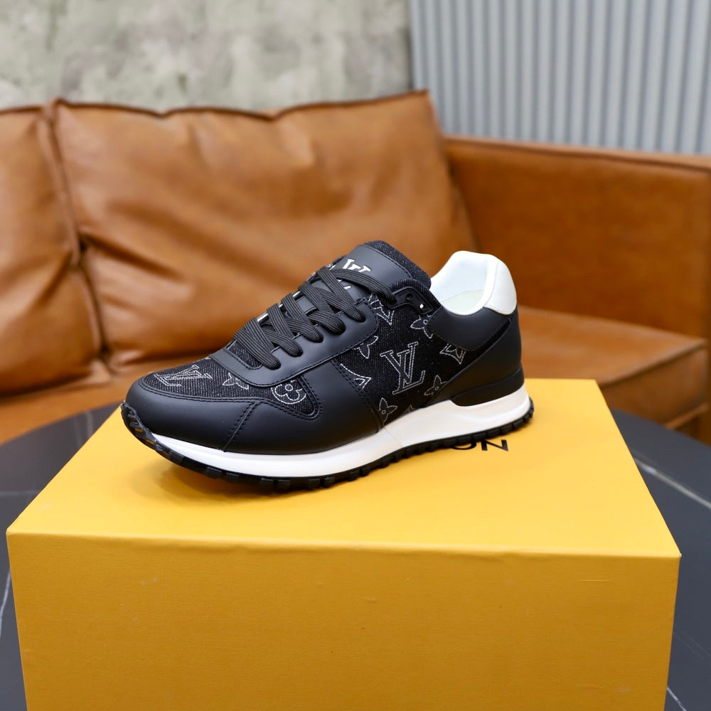 Louis Vuitton Men's Shoes - Style 425864