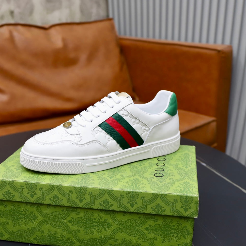 Gucci Men's Sneakers - Style 427025