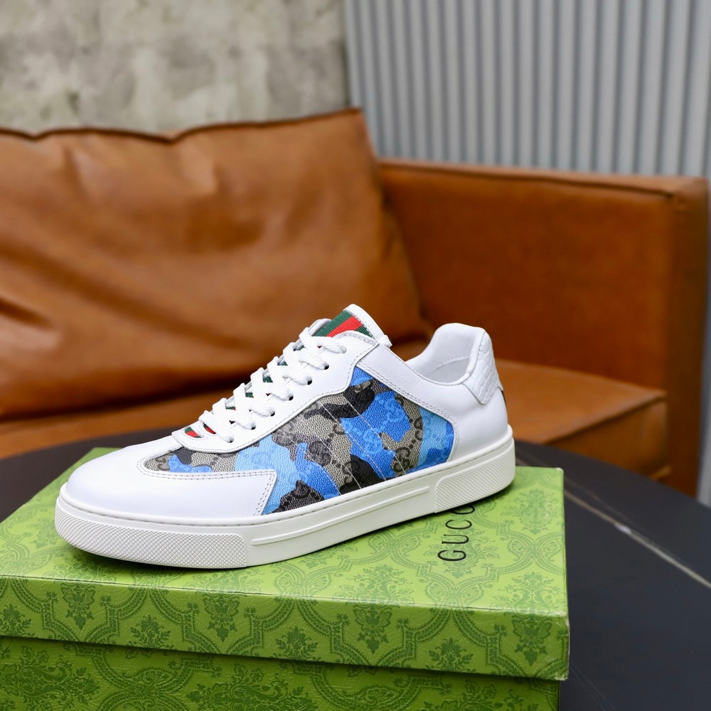 Gucci Men's Sneakers - Style 427027