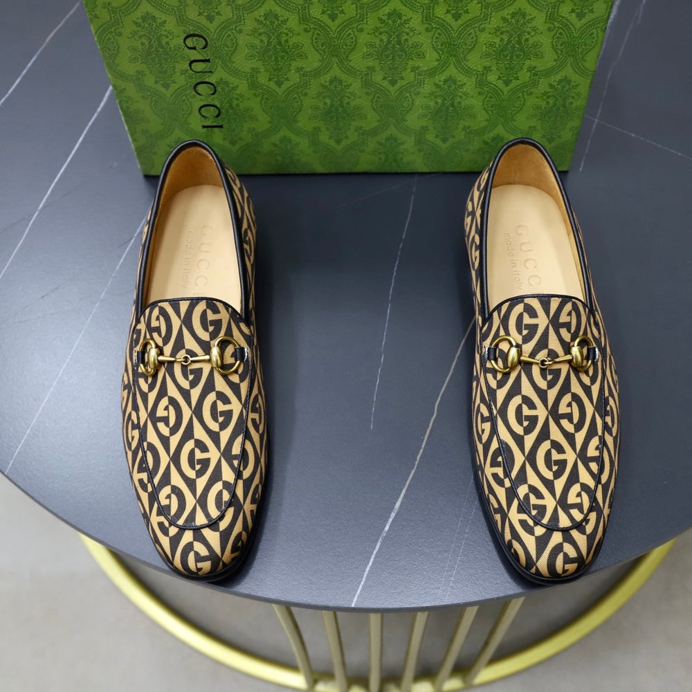 Gucci Men's Loafers - Style 427033