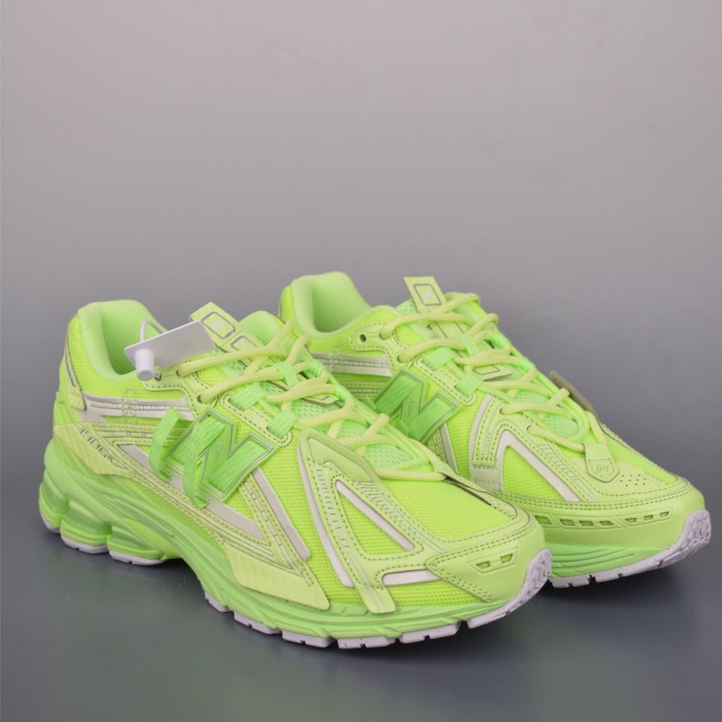 New Balance 190 240 - Image 1