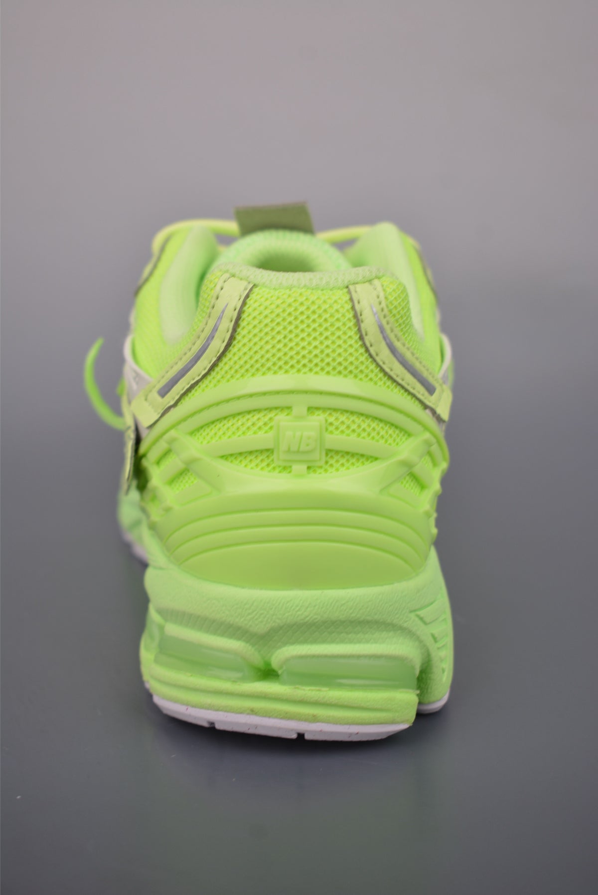 New Balance 190 240 - Image 4