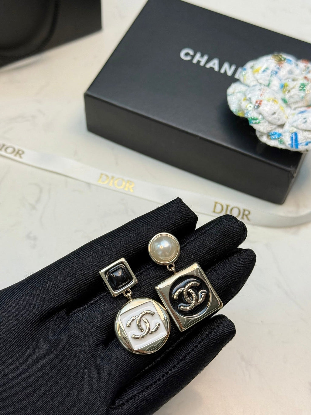 CHANEL Enamel Double-C Vintage Pendant Necklace