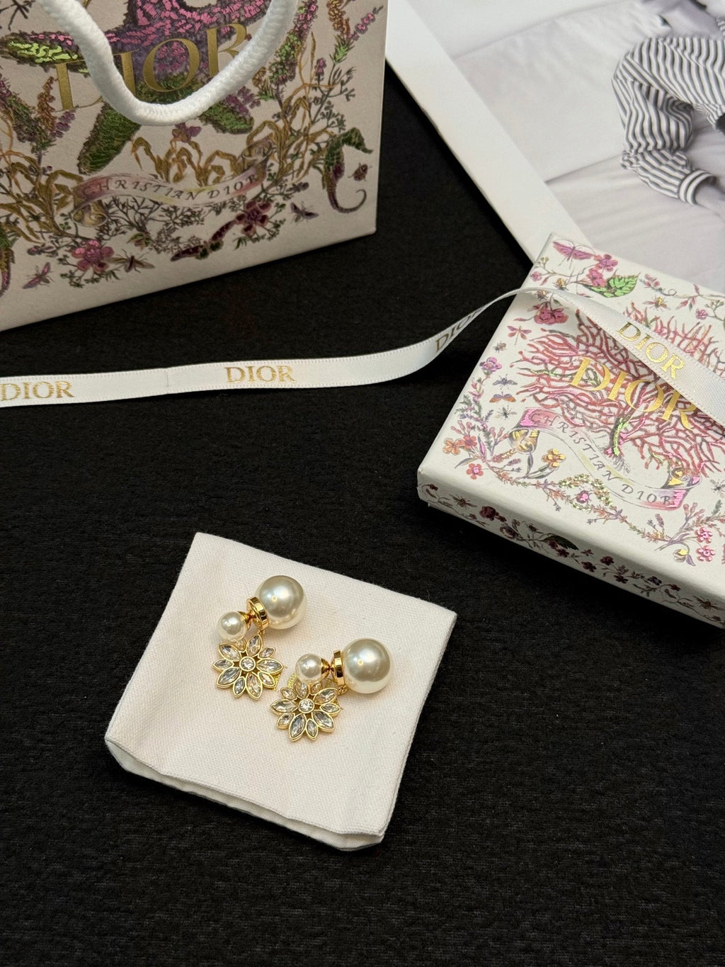 DIOR Pearl Gold-Tone Earrings