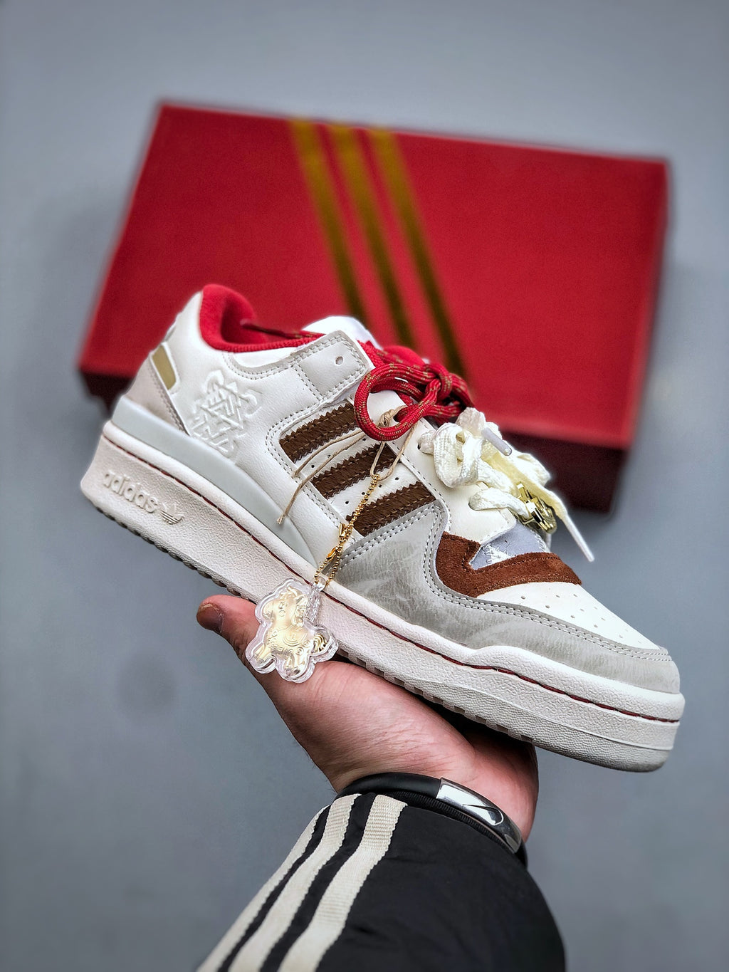 Adidas Forum - Image 1