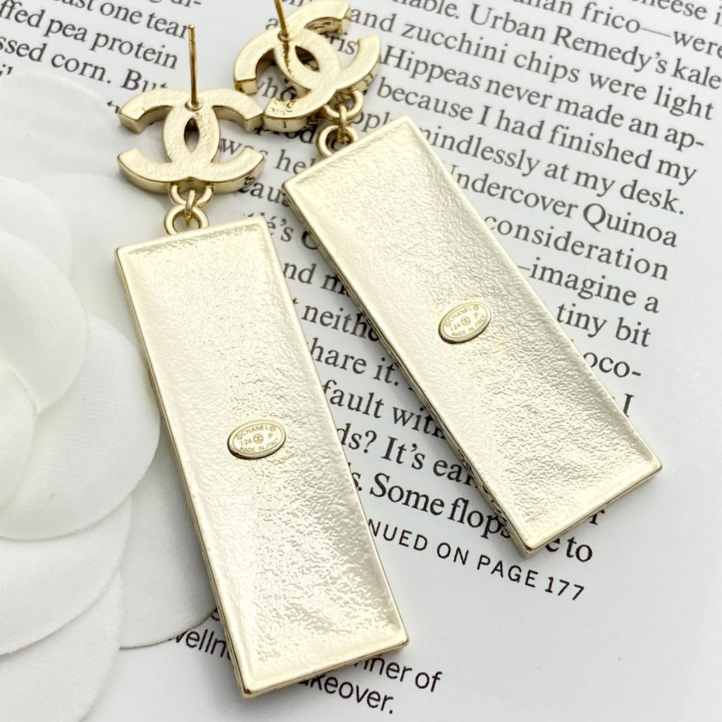 CHANEL Double-C Earrings