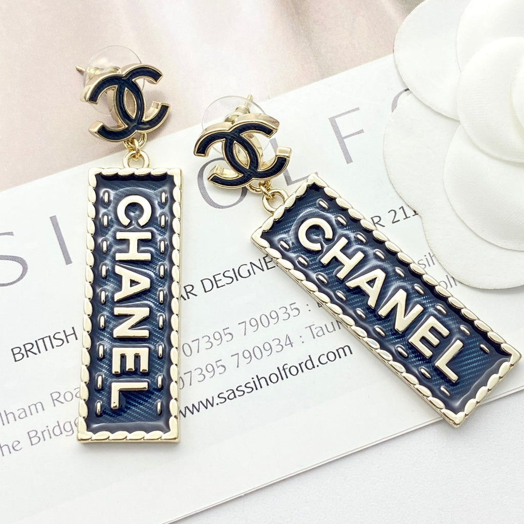 CHANEL Double-C Earrings