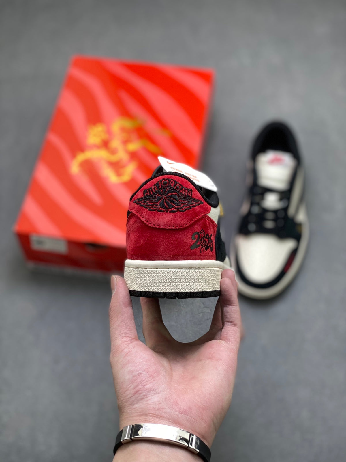 Fragment x Travis Scott x Dior x Nike Air Jordan 1 Low - Image 4
