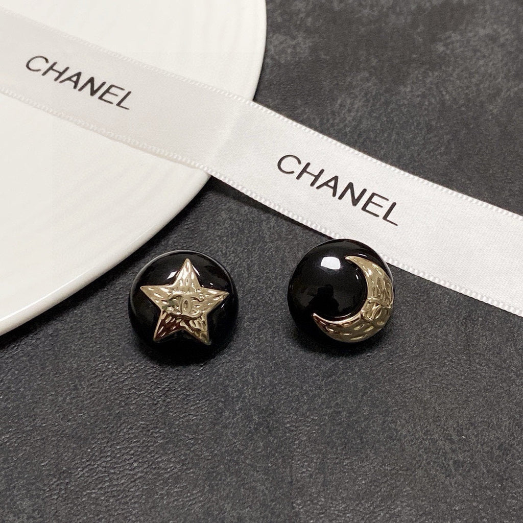 CHANEL Double-C Earrings