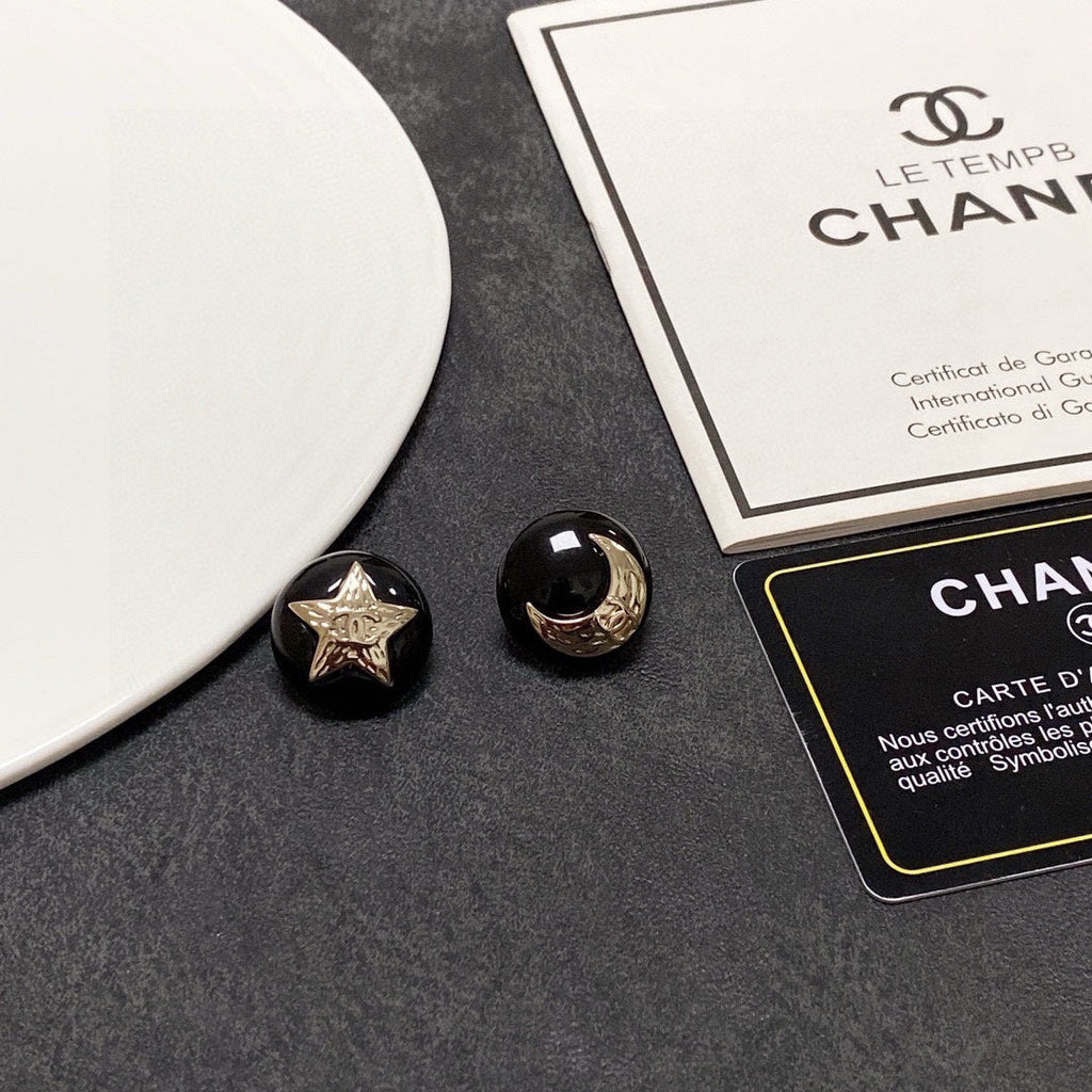 CHANEL Double-C Earrings