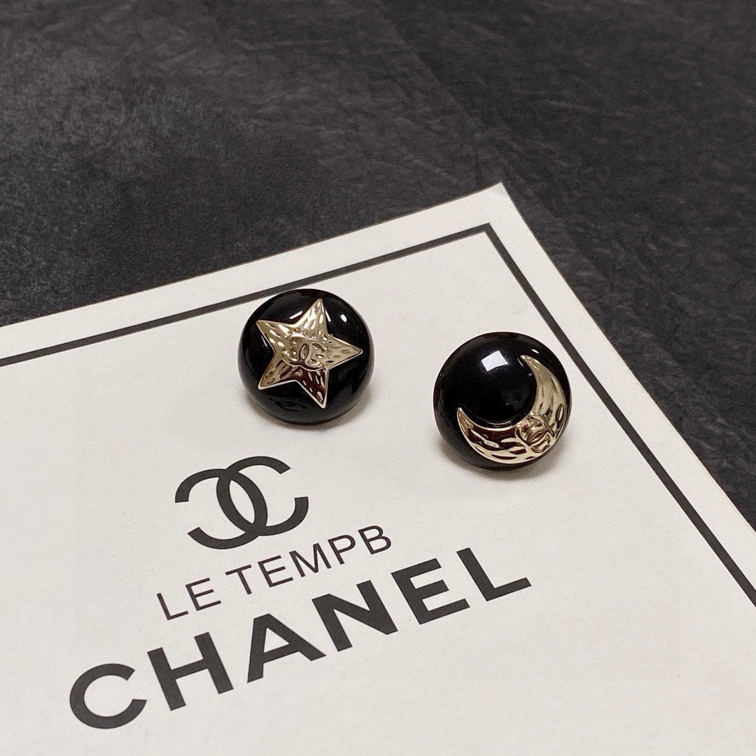 CHANEL Double-C Earrings