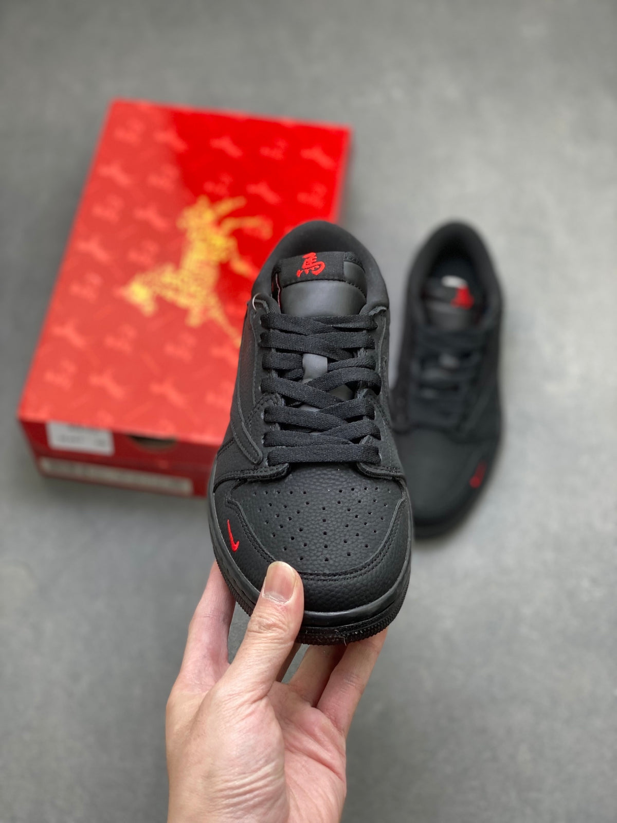 Fragment x Travis Scott x Dior x Nike Air Jordan 1 Low - Image 2