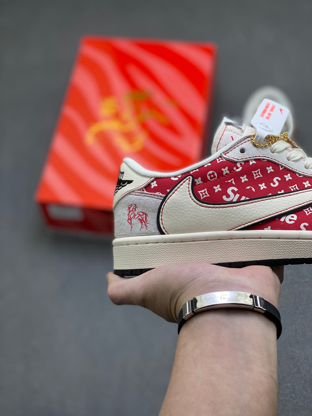 Fragment x Travis Scott x Dior x Nike Air Jordan 1 Low - Image 5