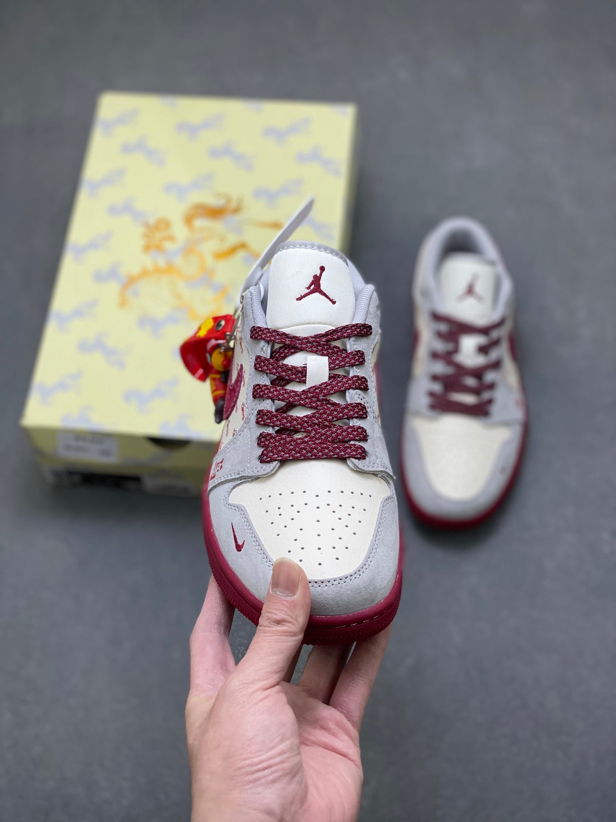 Fragment x Travis Scott x Dior x Nike Air Jordan 1 Low - Image 2