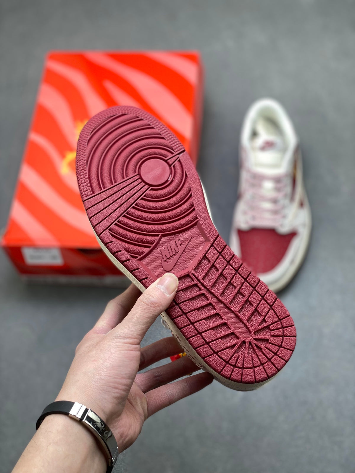 Fragment x Travis Scott x Dior x Nike Air Jordan 1 Low - Image 6
