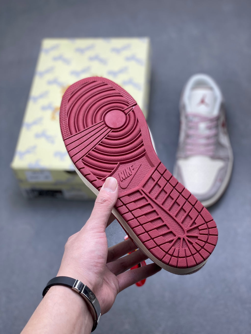 Fragment x Travis Scott x Dior x Nike Air Jordan 1 Low - Image 6