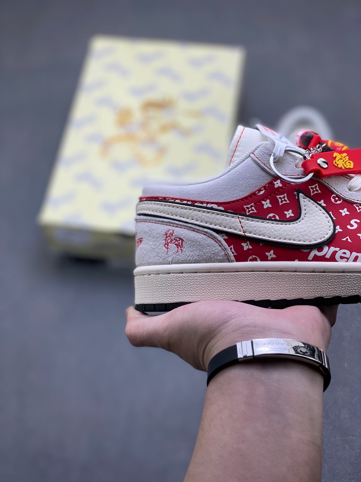 Fragment x Travis Scott x Dior x Nike Air Jordan 1 Low - Image 5