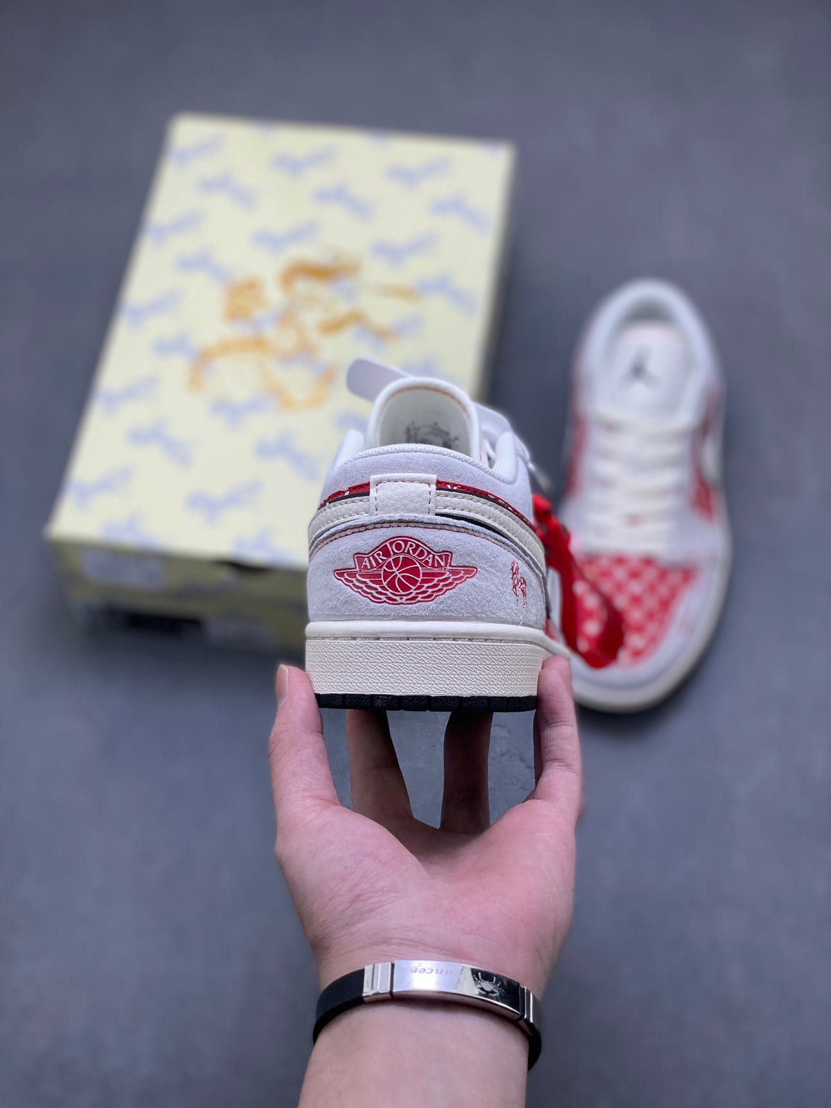 Fragment x Travis Scott x Dior x Nike Air Jordan 1 Low - Image 4
