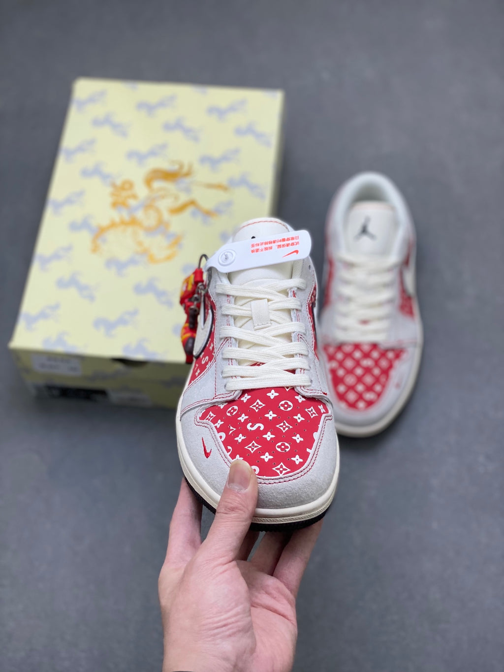 Fragment x Travis Scott x Dior x Nike Air Jordan 1 Low - Image 2