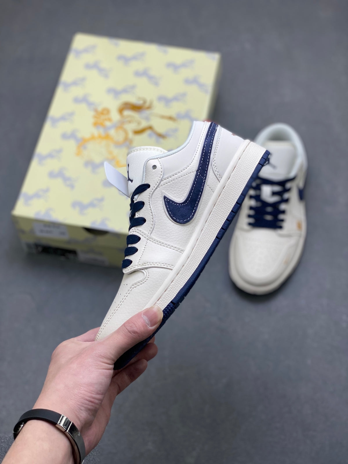 Fragment x Travis Scott x Dior x Nike Air Jordan 1 Low - Image 3
