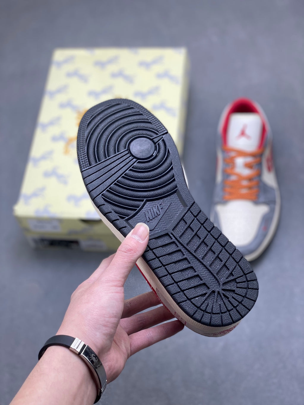 Fragment x Travis Scott x Dior x Nike Air Jordan 1 Low - Image 6