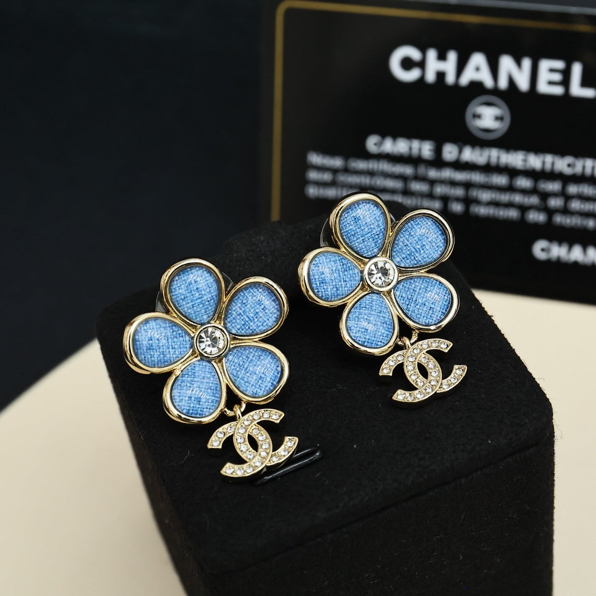 CHANEL Crystal Double-C Vintage Pendant Necklace