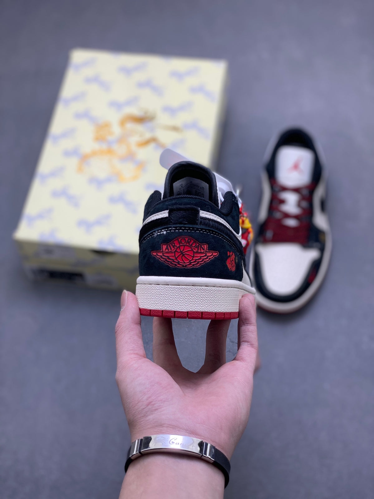 Fragment x Travis Scott x Dior x Nike Air Jordan 1 Low - Image 4