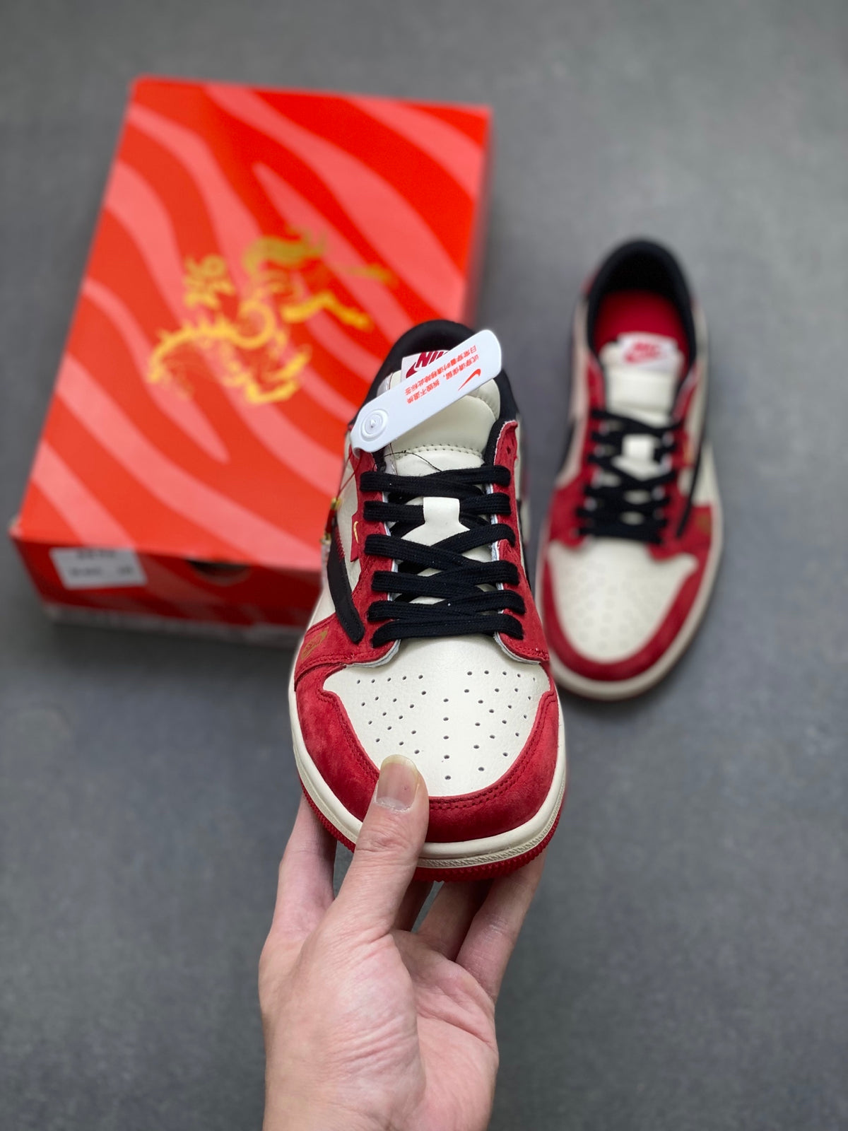 Fragment x Travis Scott x Dior x Nike Air Jordan 1 Low - Image 2