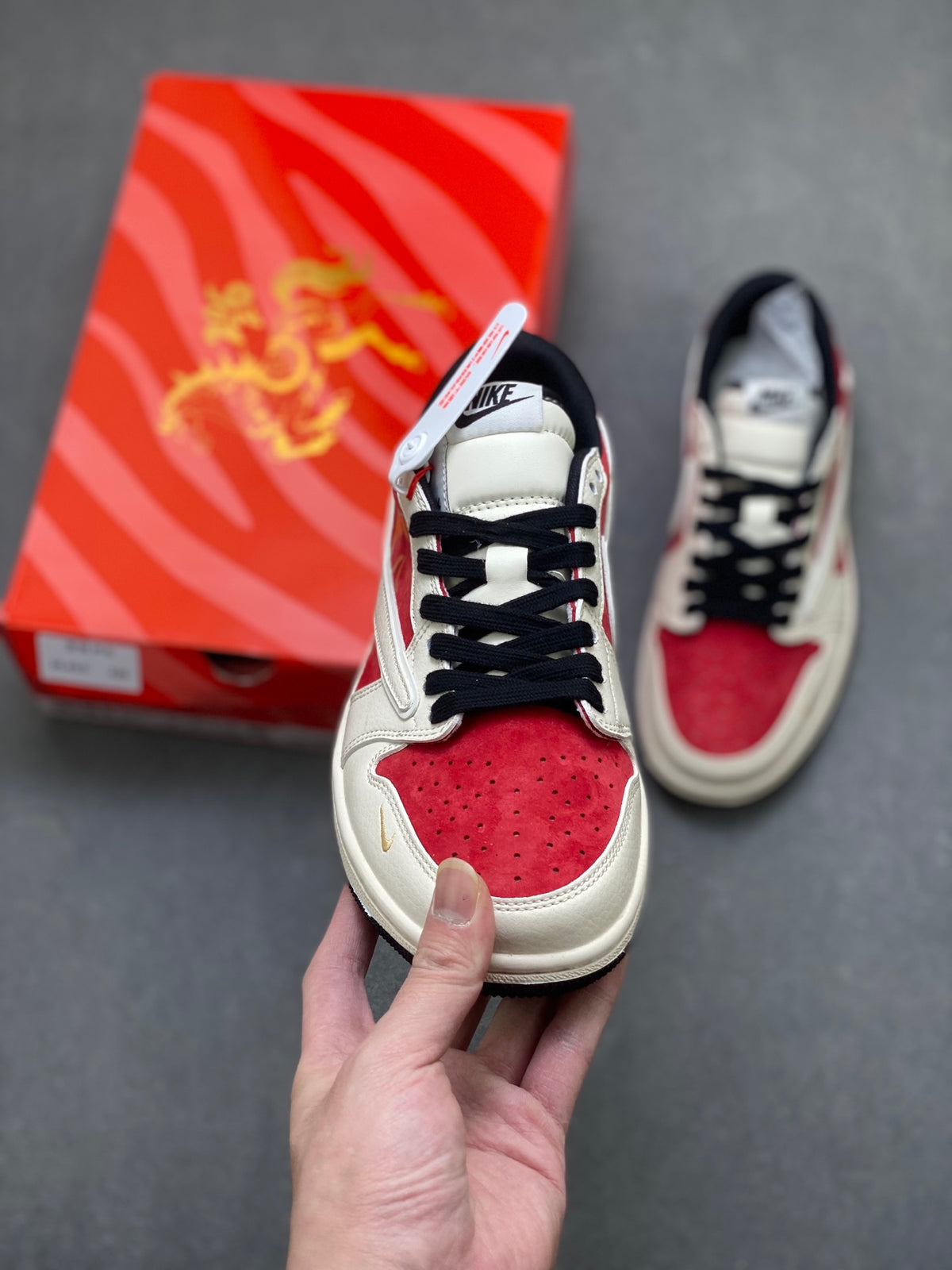 Fragment x Travis Scott x Dior x Nike Air Jordan 1 Low - Image 2