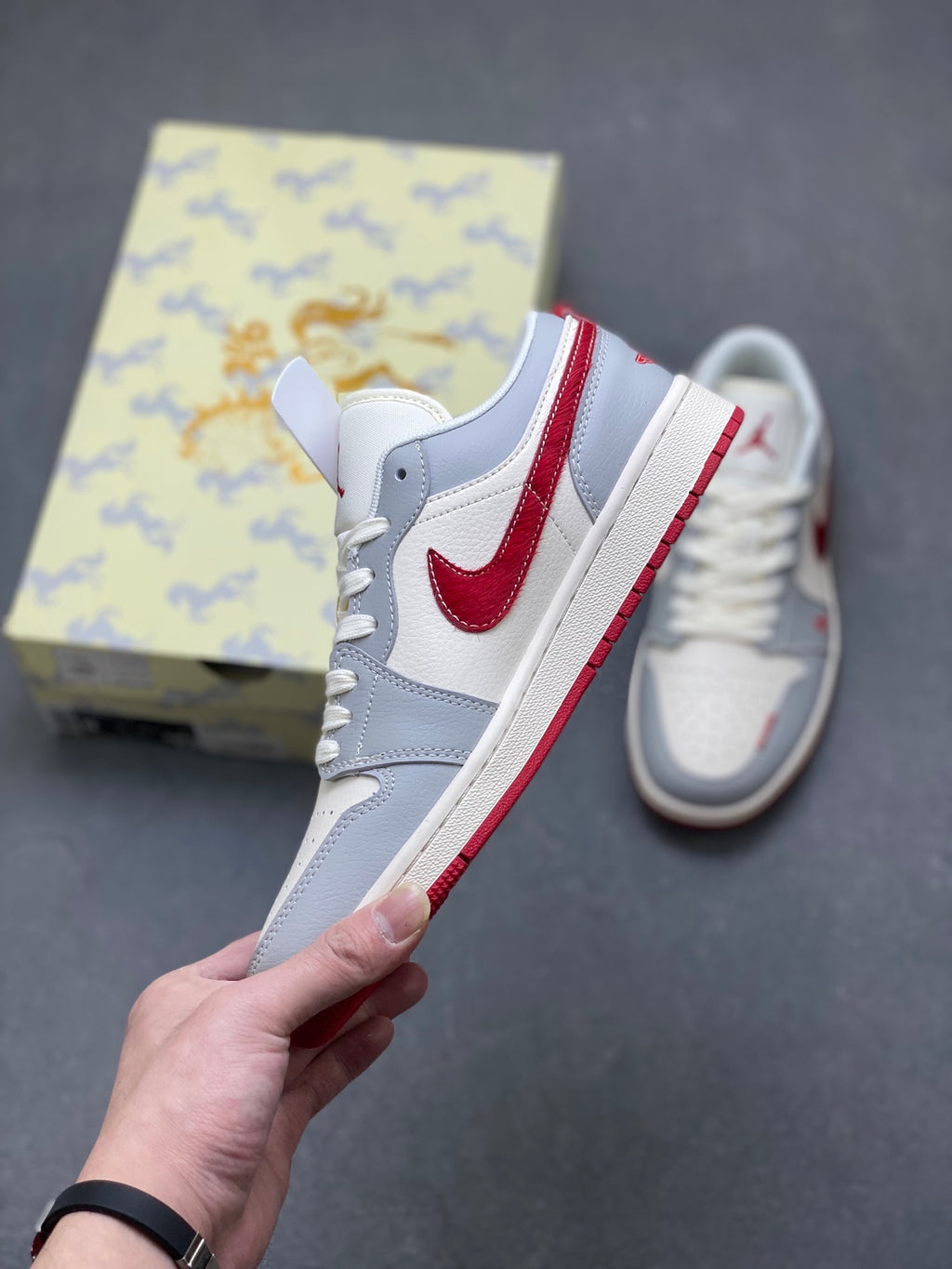 Fragment x Travis Scott x Dior x Nike Air Jordan 1 Low - Image 3