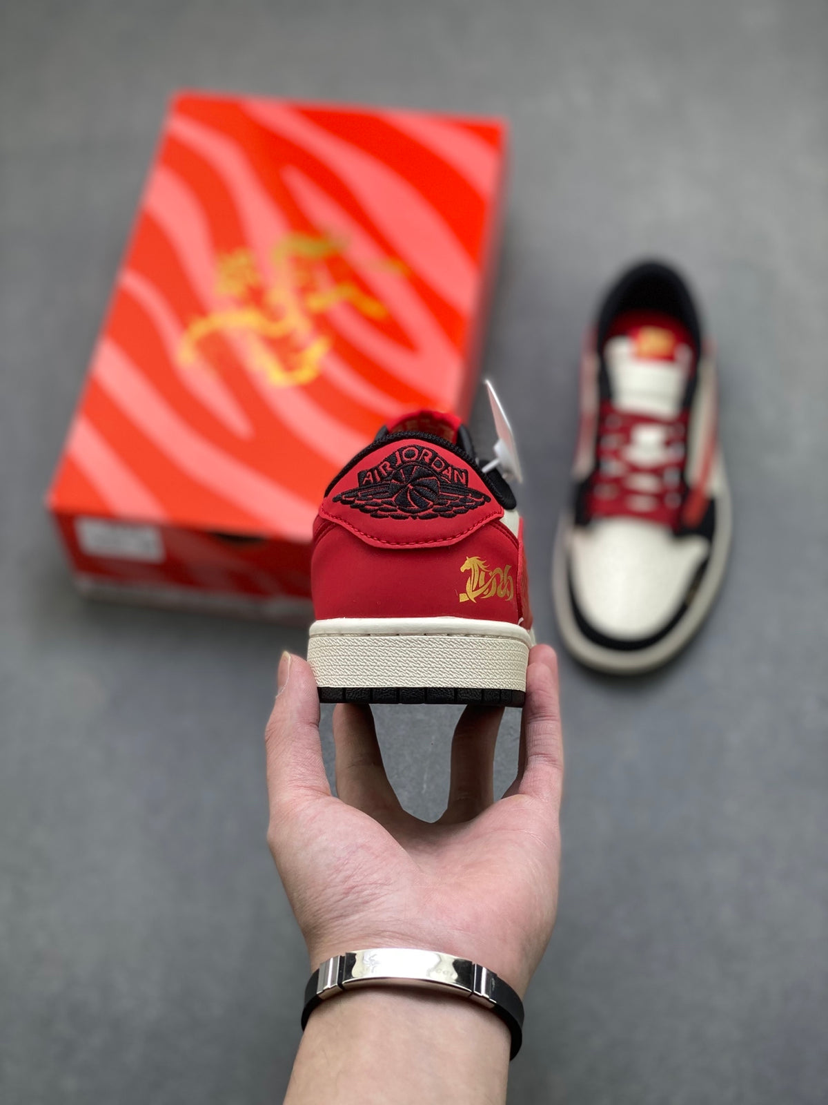 Fragment x Travis Scott x Dior x Nike Air Jordan 1 Low - Image 4