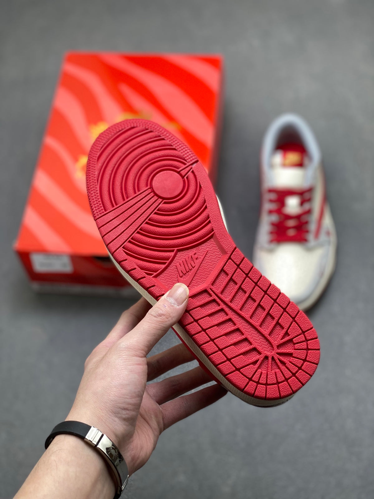 Fragment x Travis Scott x Dior x Nike Air Jordan 1 Low - Image 6