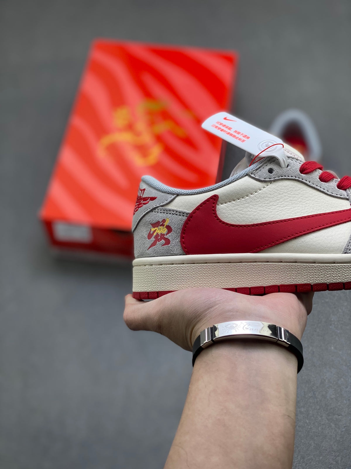 Fragment x Travis Scott x Dior x Nike Air Jordan 1 Low - Image 5