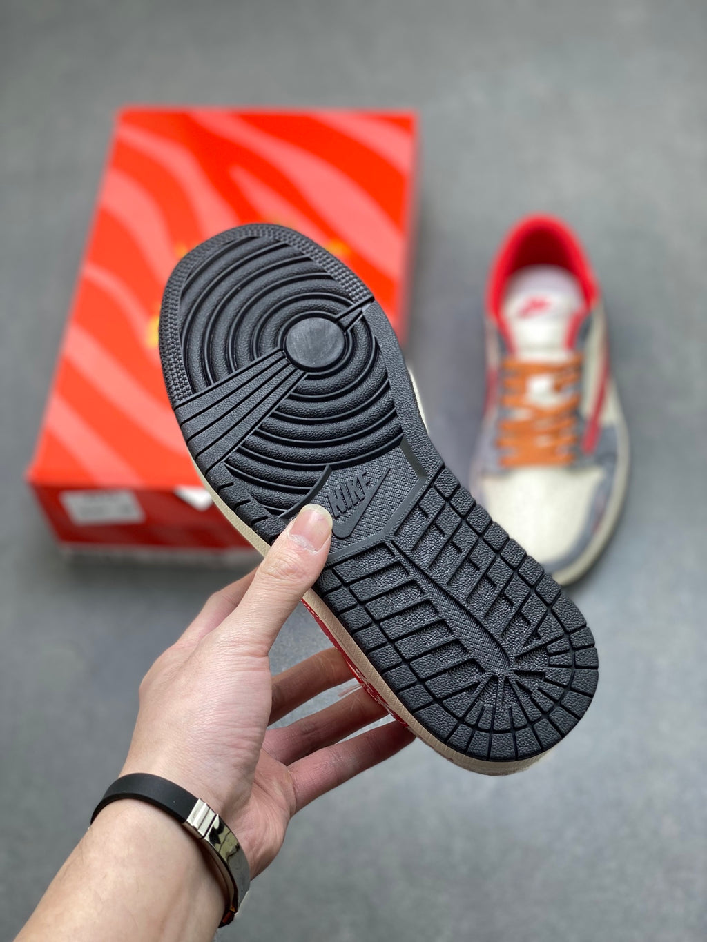 Fragment x Travis Scott x Dior x Nike Air Jordan 1 Low - Image 6