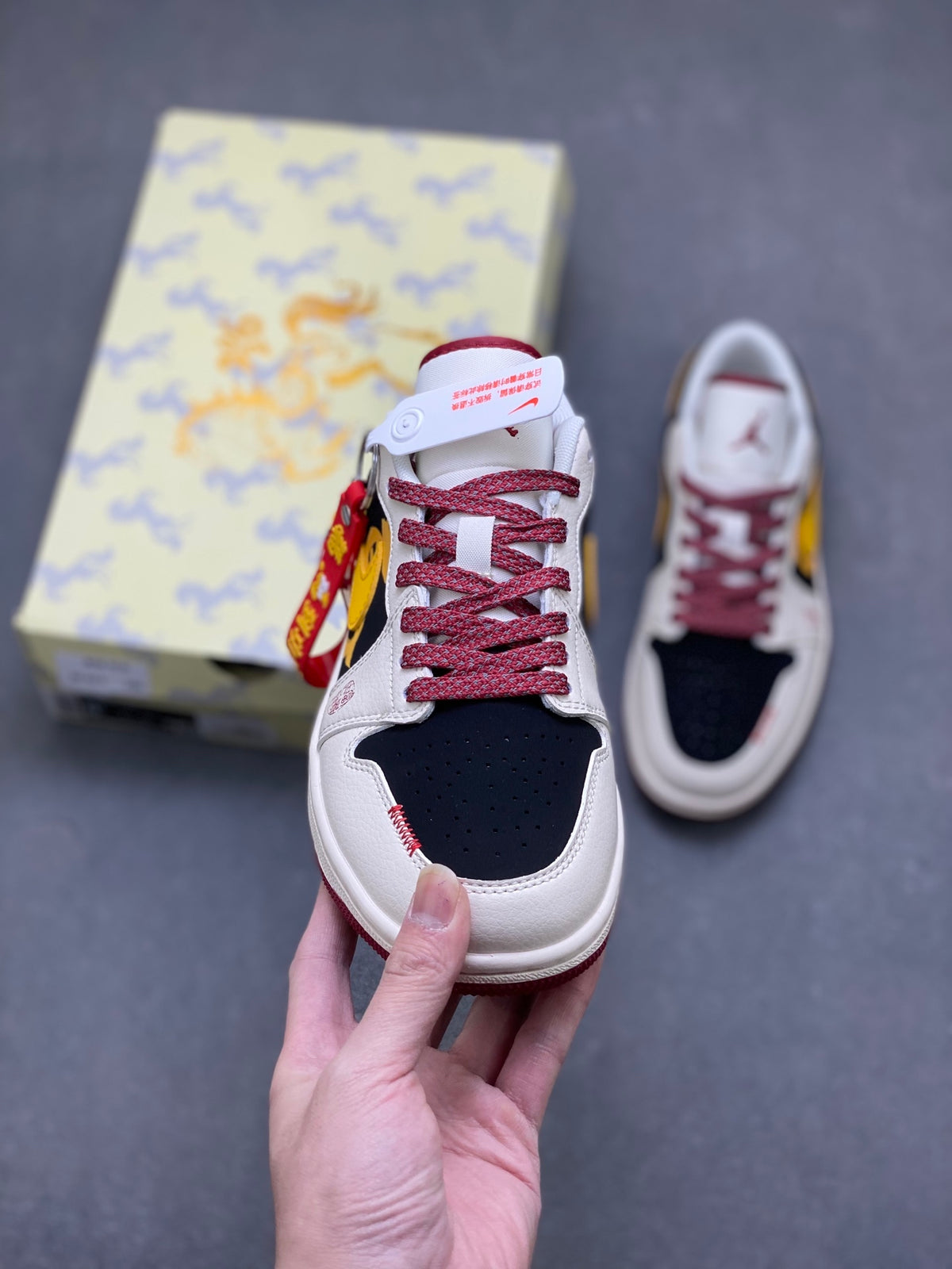 Fragment x Travis Scott x Dior x Nike Air Jordan 1 Low - Image 2