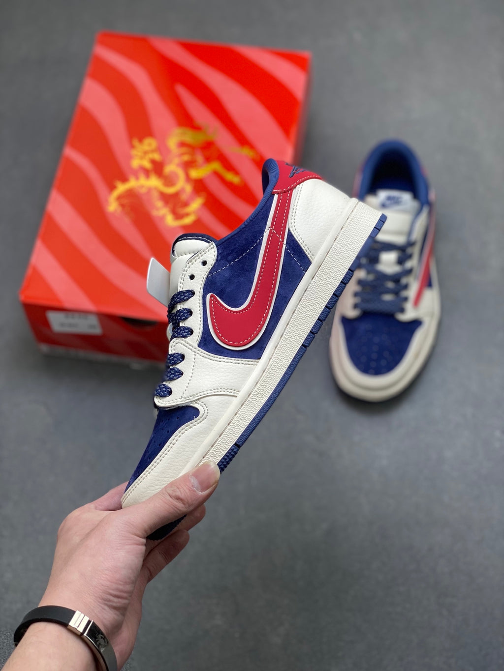 Fragment x Travis Scott x Dior x Nike Air Jordan 1 Low - Image 3