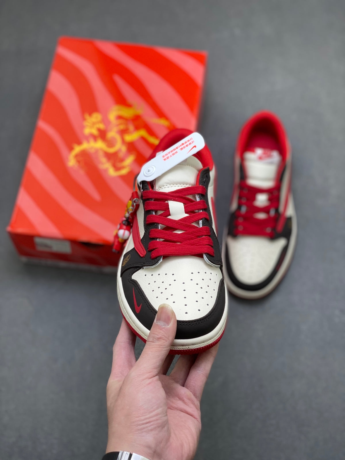 Fragment x Travis Scott x Dior x Nike Air Jordan 1 Low - Image 2