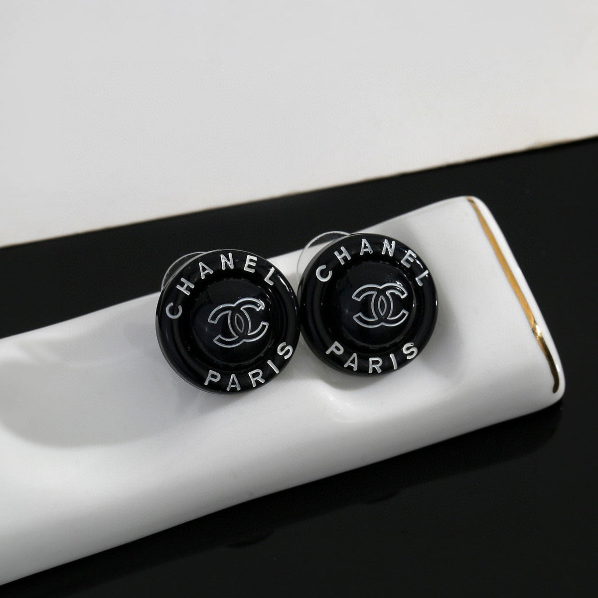 CHANEL Earrings