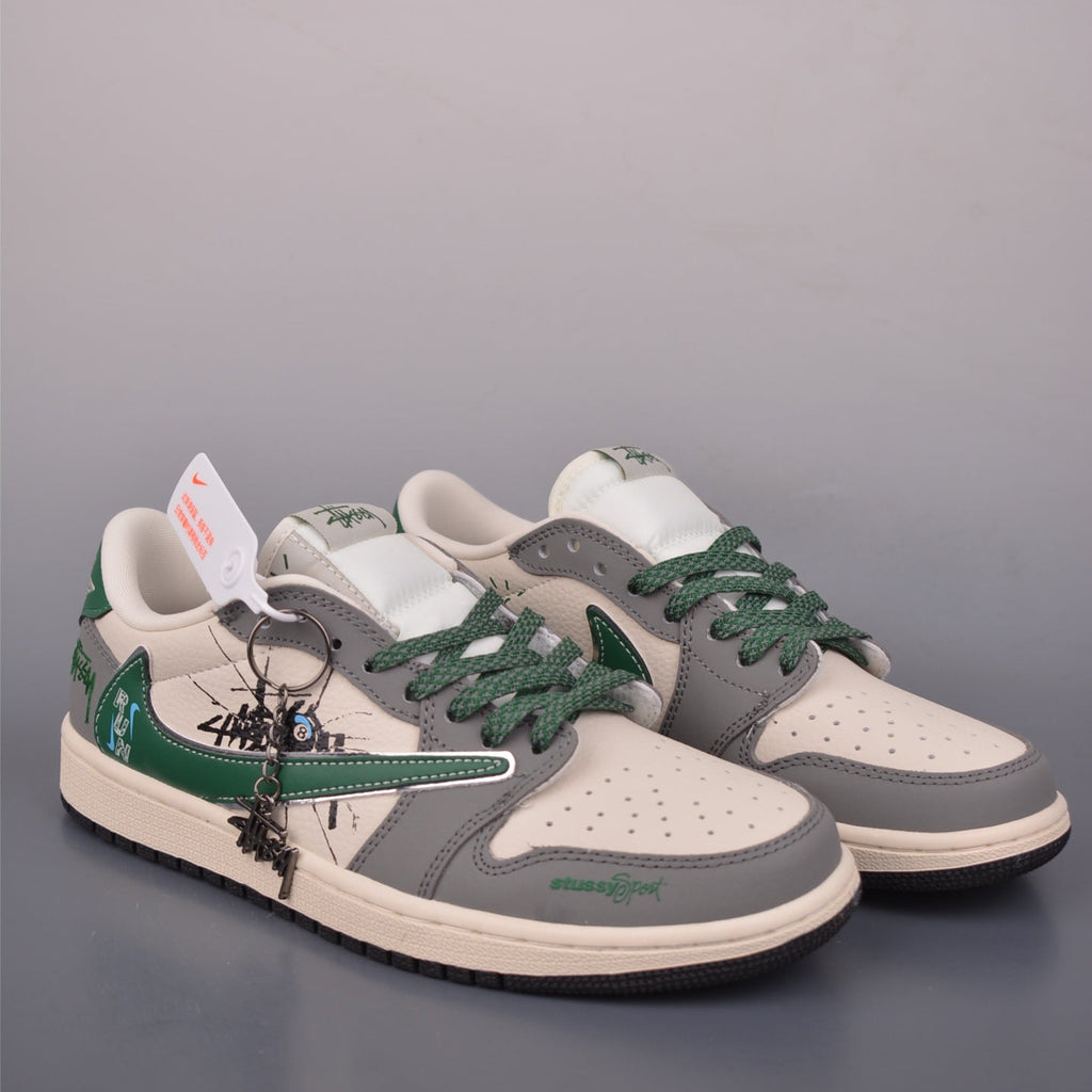 Fragment x Travis Scott x Nike Air Jordan 1 Low - Image 1