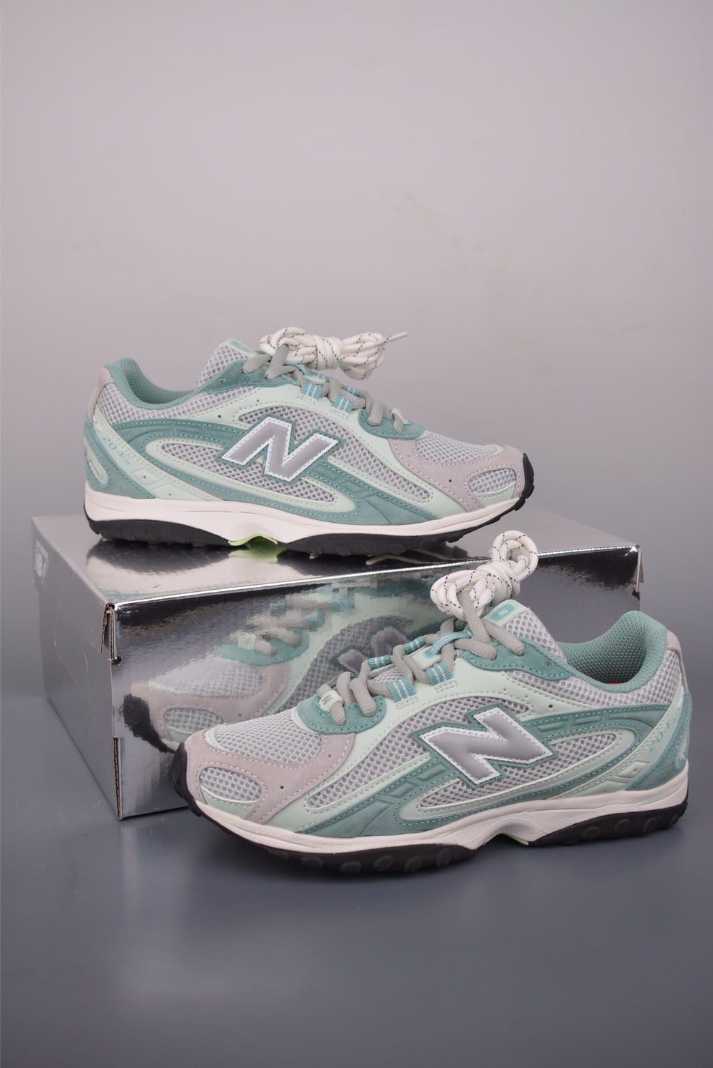 New Balance 240 204 - Image 5